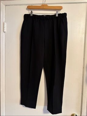 Everlane Black Elastic-Waist Tapered Dream Pants
